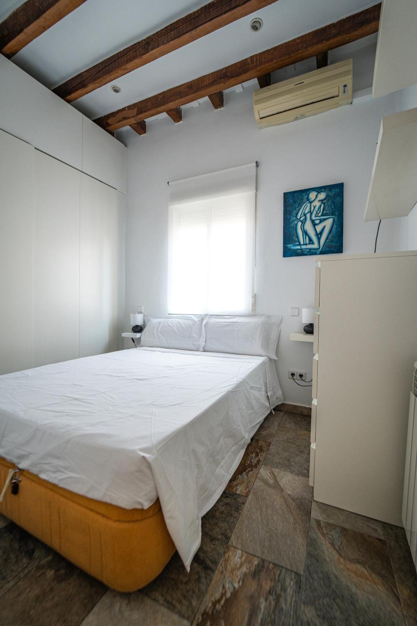 Centrico Atico En Madrid By Bebalmy Apartment Exterior photo